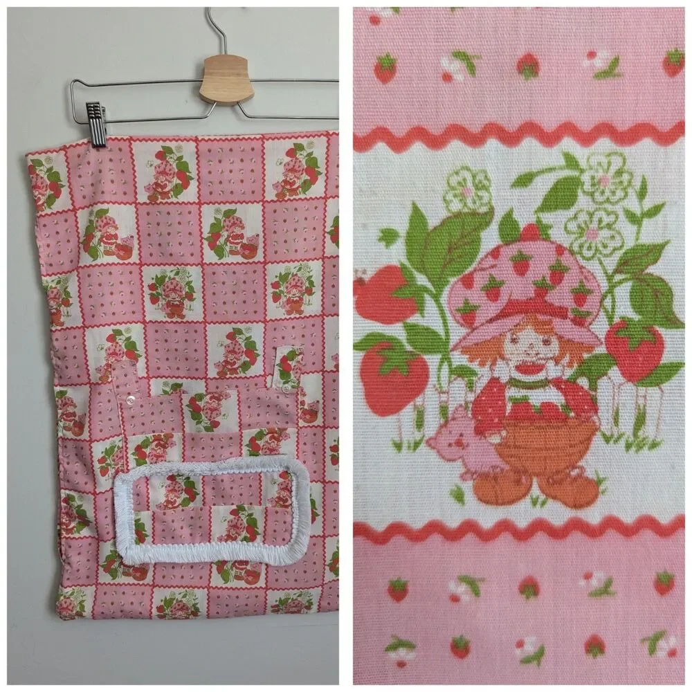 Vintage Handmade Strawberry Shortcake Fabric Pillowcase Zip Sleepover Pockets